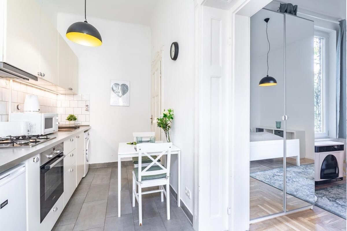 Lovely & Cozy Home With A C Budapesta Exterior foto