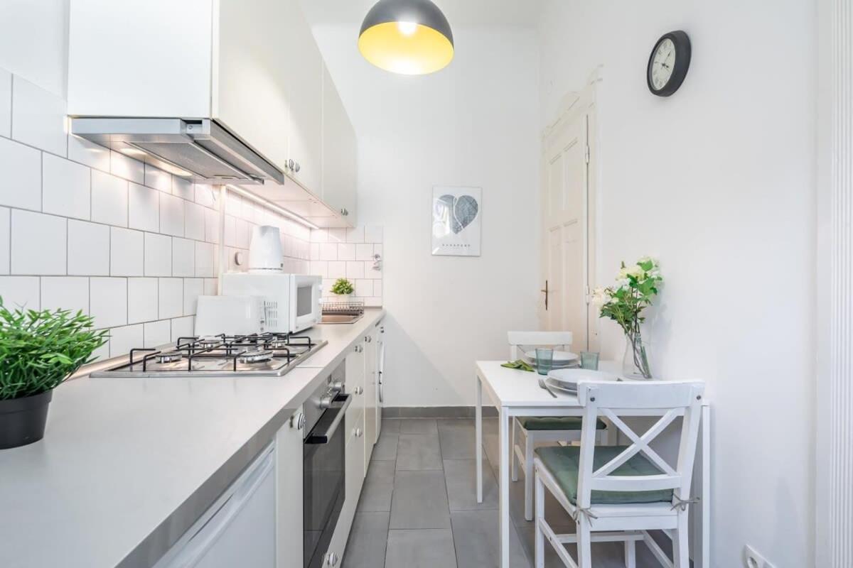 Lovely & Cozy Home With A C Budapesta Exterior foto